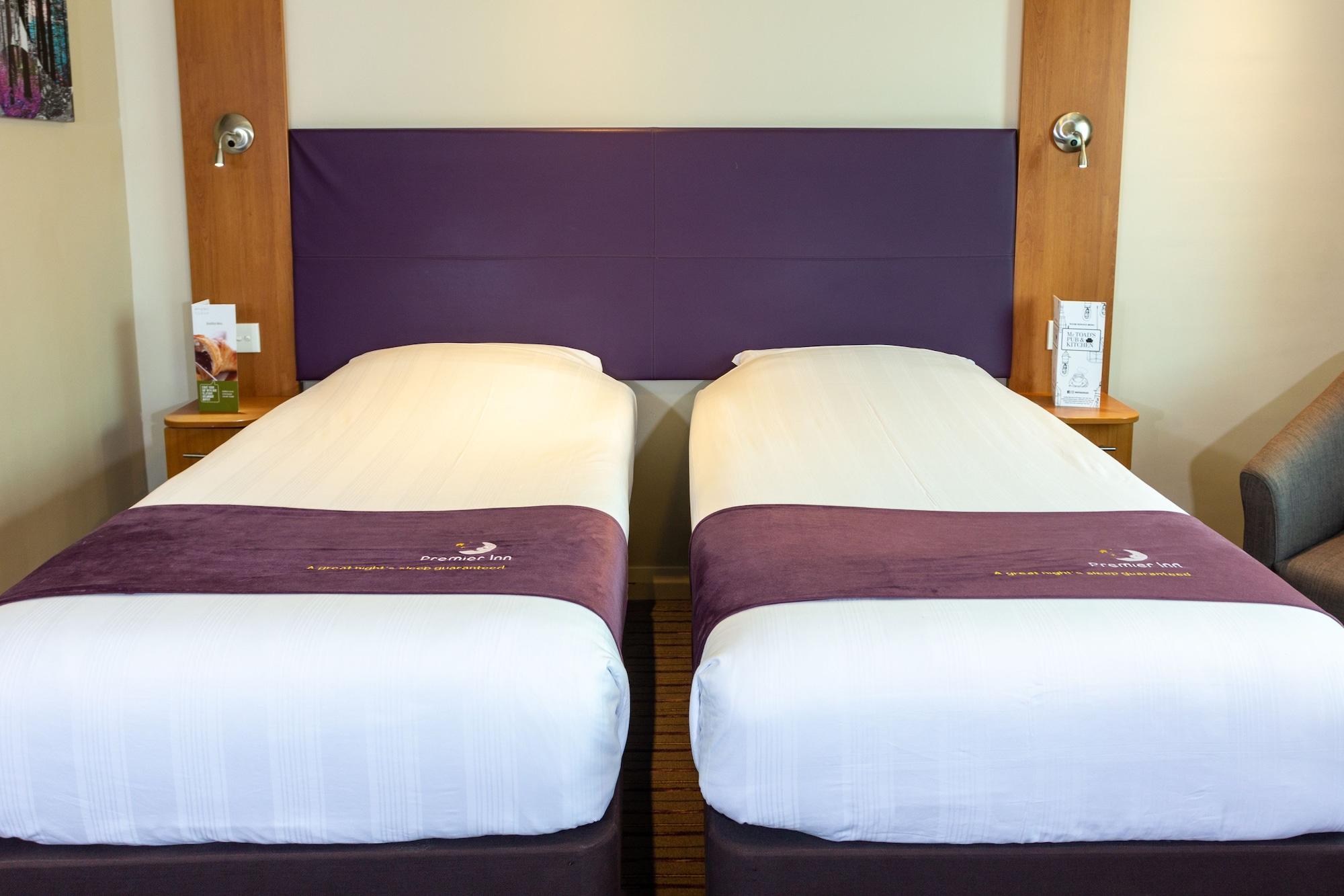 Premier Inn Abu Dhabi Airport Business Park Eksteriør bilde