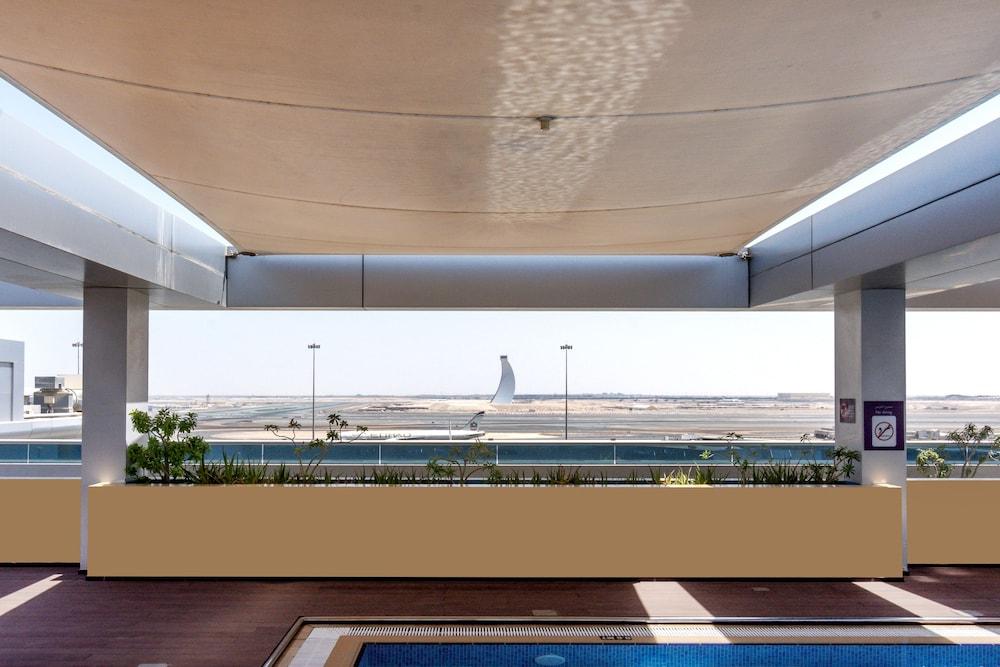 Premier Inn Abu Dhabi Airport Business Park Eksteriør bilde