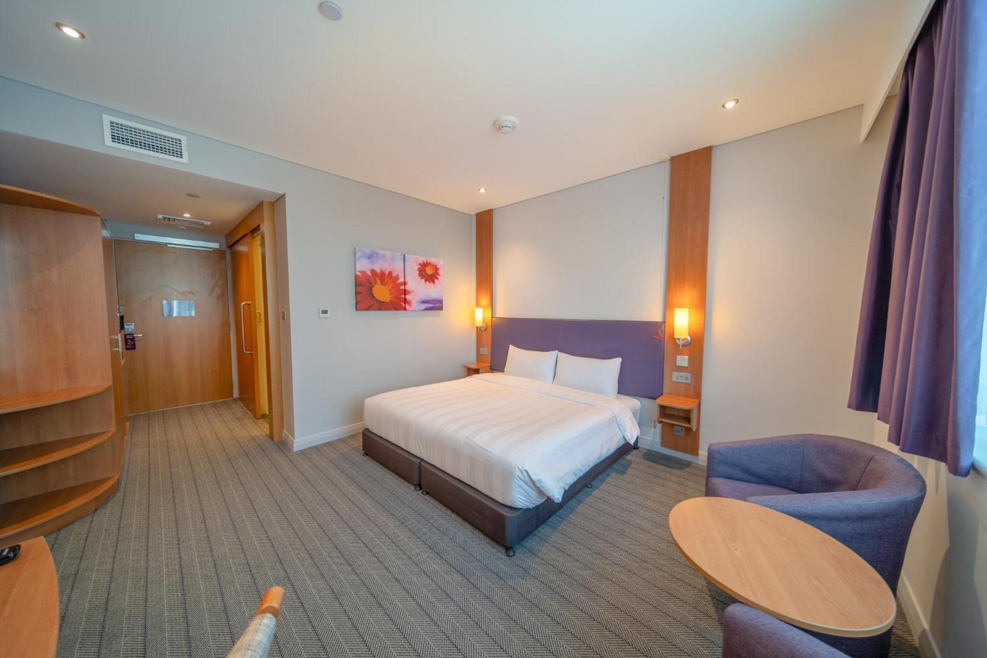 Premier Inn Abu Dhabi Airport Business Park Eksteriør bilde
